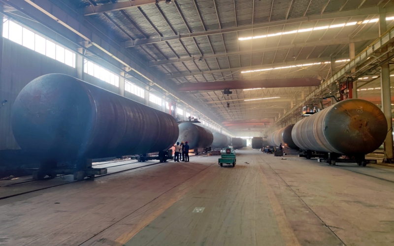 氫氣壓縮機(jī)入口緩沖罐（吸入口穩(wěn)壓緩沖容器/防喘振入口緩沖罐）